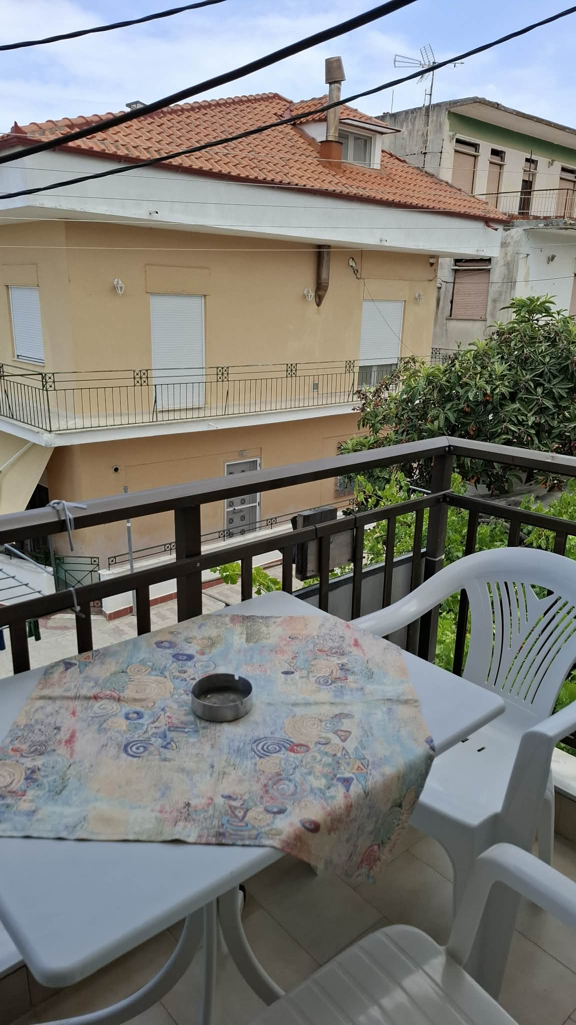 Room Number 4 Interiors